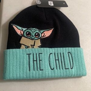 NWT Star Wars “The Child” Yoda Knit Hat